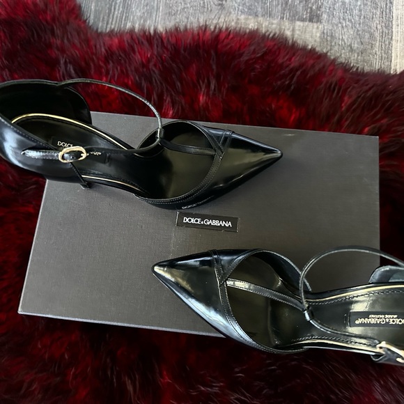 Dolce & Gabbana heels! Patent leather ! Very elegant and beautiful! - Picture 6 of 13